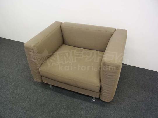 カッシーナ/Cassina グランダンゴロトレ1P　大阪市内で買取ました